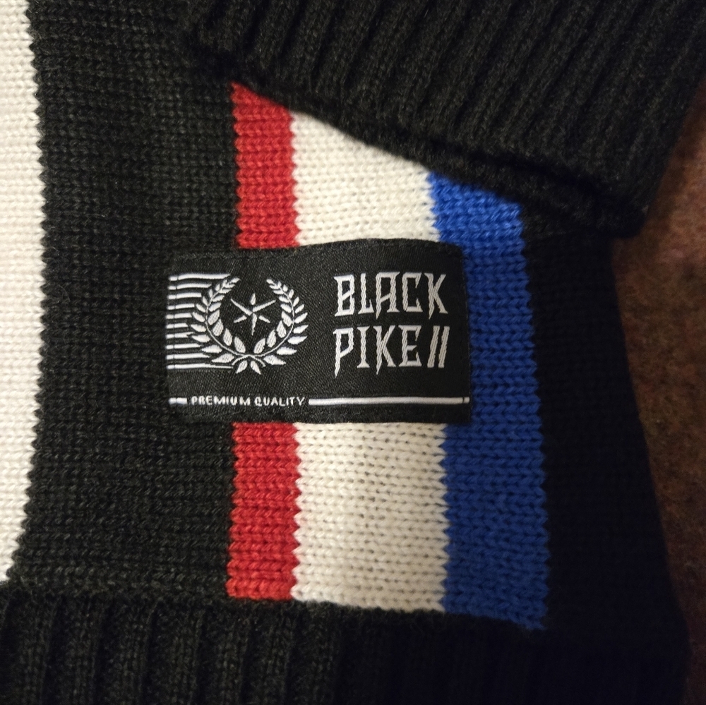 Black Pike Hockey Bear Crew Neck Knit Sweater Men's Medium - Picture 5 of 11